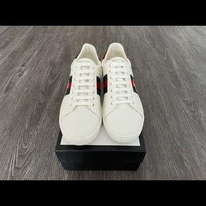 Gucci Ace GG Embroidered Sneakers Bumble Bee Shoes